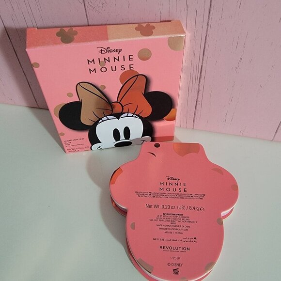 DISNEY MINNIE MOUSE Highlighter Duo Revolution Makeup London Beauty Blush NEW - Picture 6 of 12